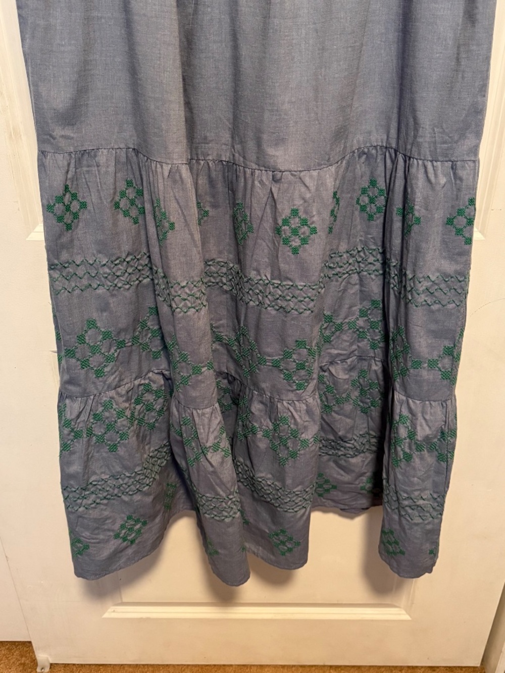 Tuckernuck Emerald Embroidered Chambray Salty Paloma Caftan Midi Dress Large - Picture 9 of 15